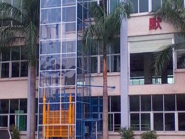 液壓超高直頂式升降機