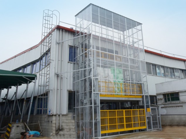 超大型升降機(jī)