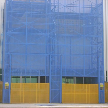 物流室外直頂式升降機案例