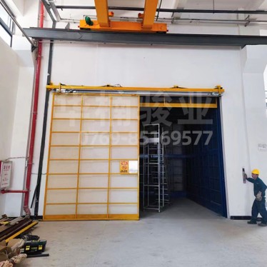 電池行業(yè)專用升降機