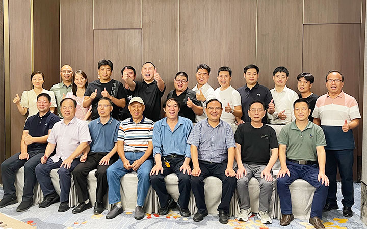 河南理工大學(xué)深圳校友會(huì)企業(yè)走訪暨交流活動(dòng) 河南理工大學(xué)深圳校友會(huì)企業(yè)走訪暨交流活動(dòng)